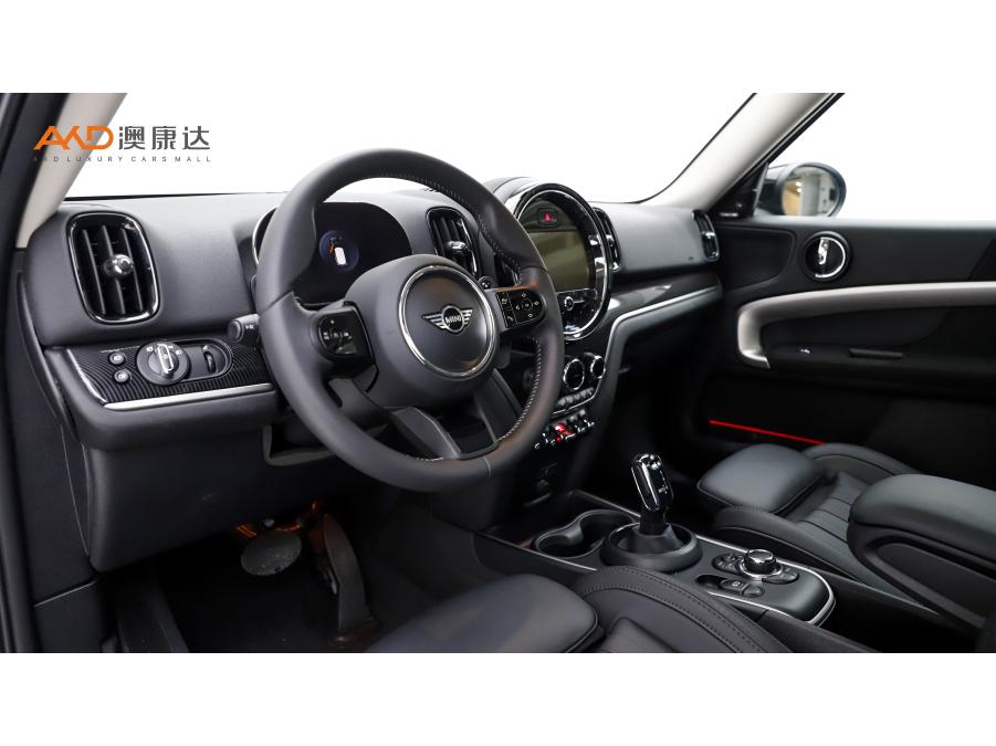 MINI MINI COUNTRYMAN