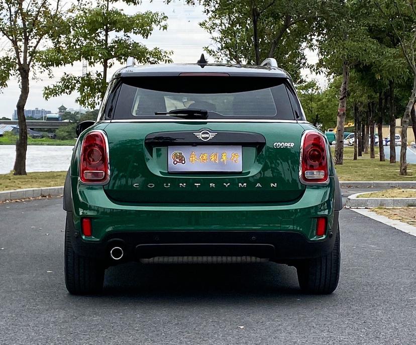 MINI MINI COUNTRYMAN
