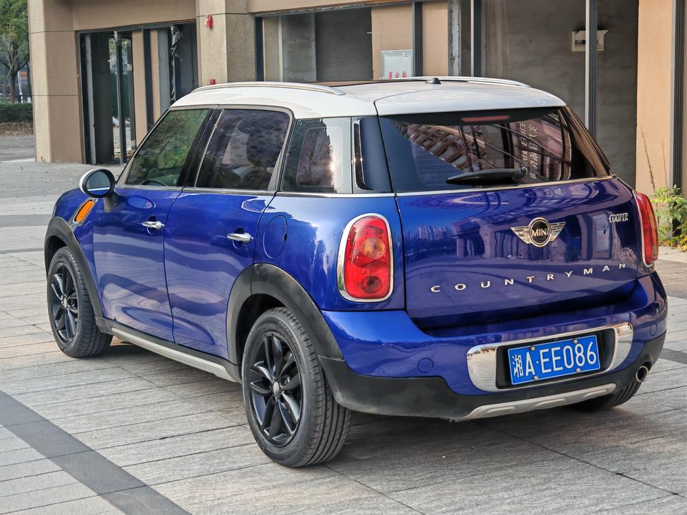 MINI MINI COUNTRYMAN