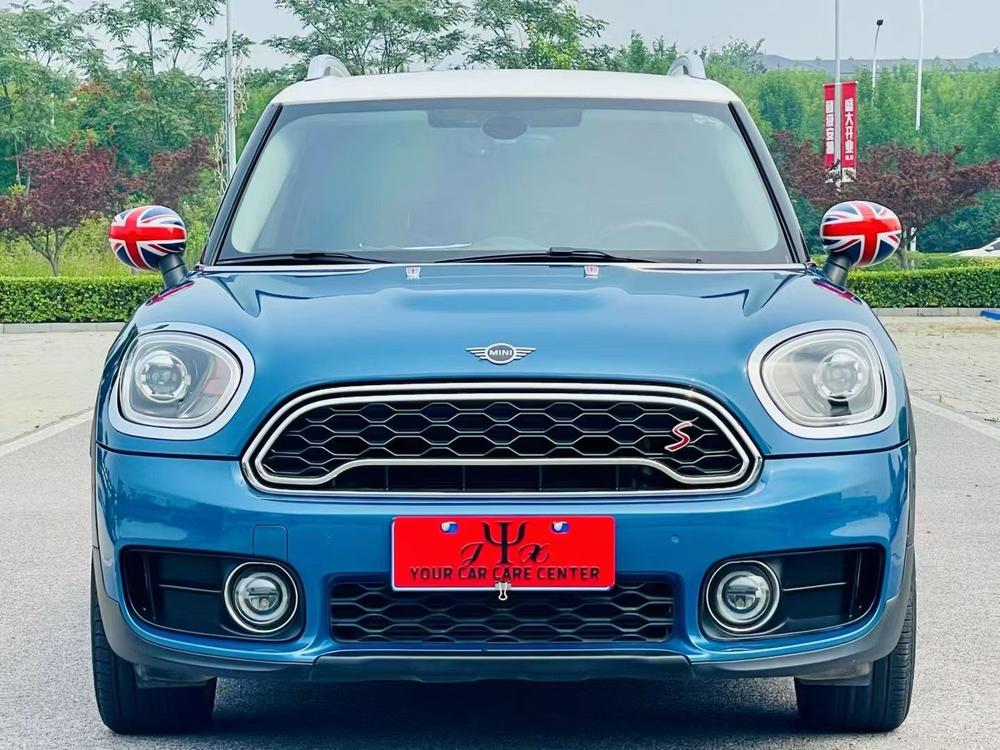 MINI MINI COUNTRYMAN