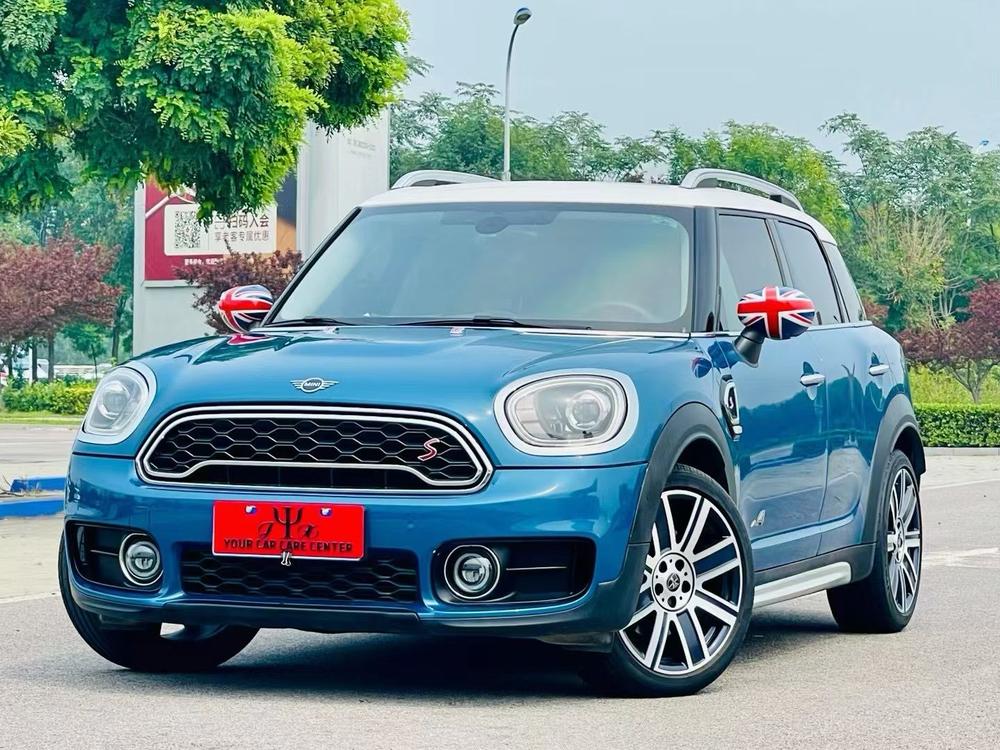 MINI MINI COUNTRYMAN