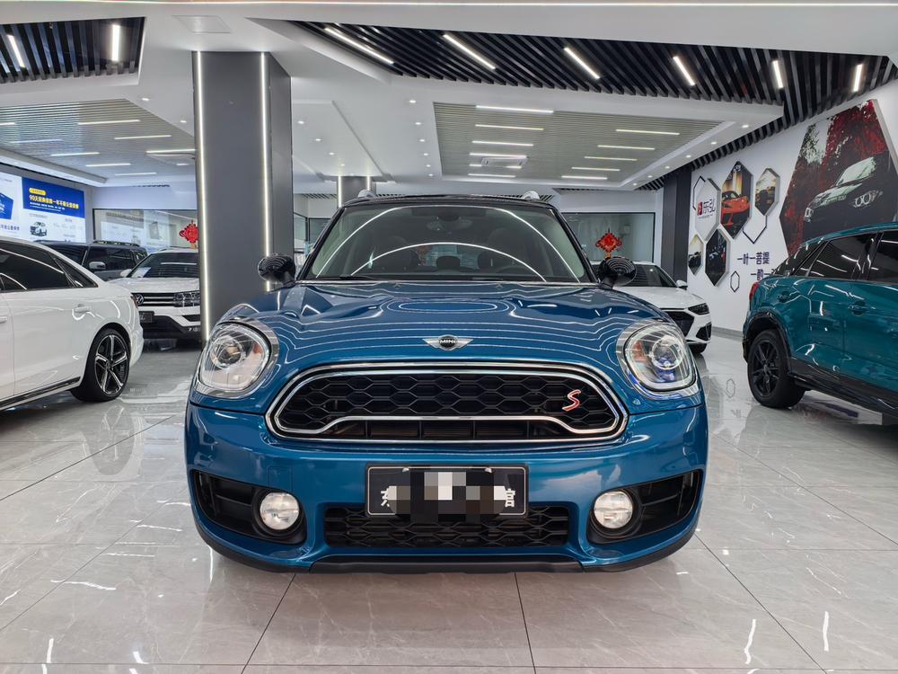 MINI MINI COUNTRYMAN
