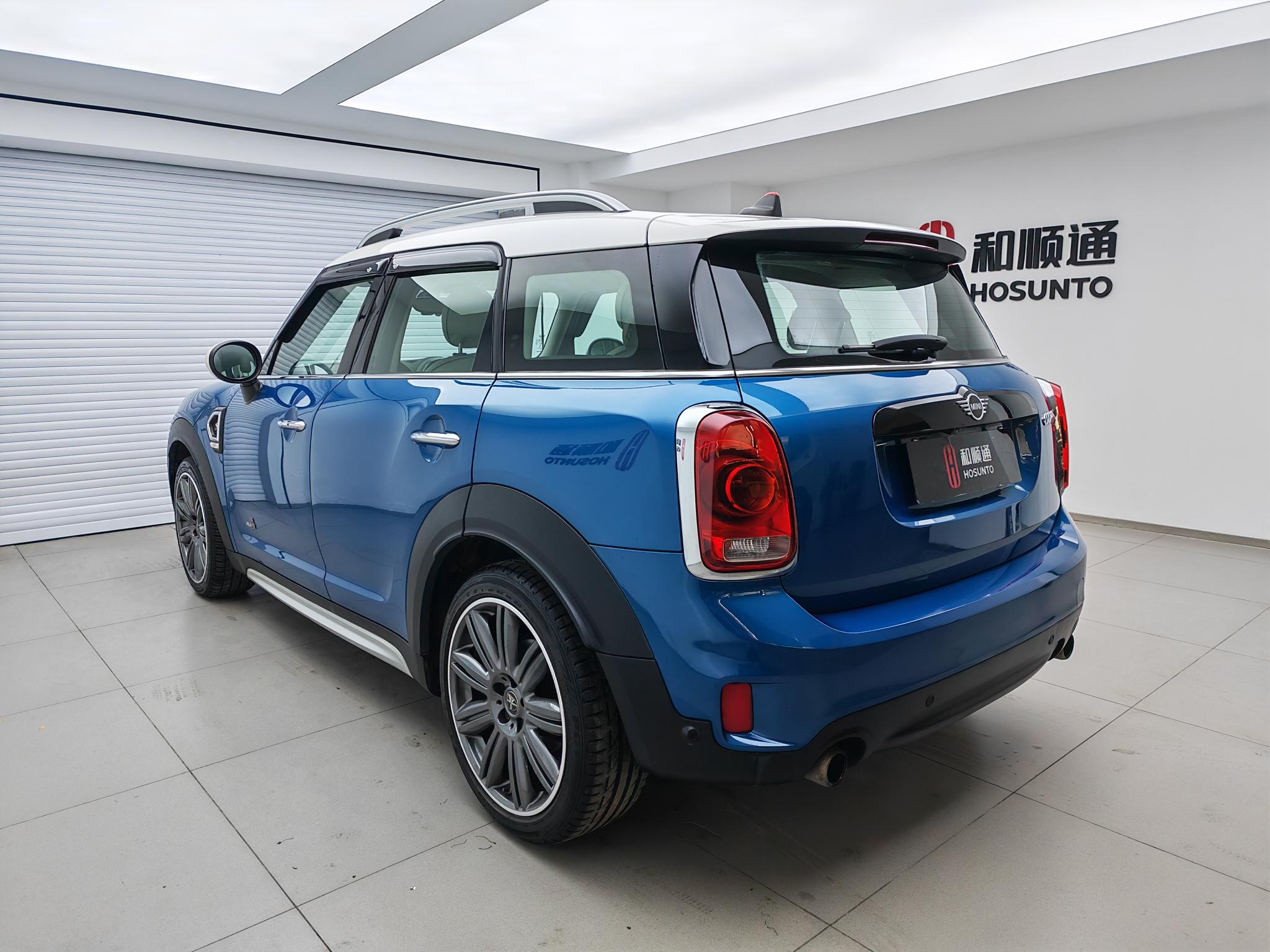 MINI MINI COUNTRYMAN