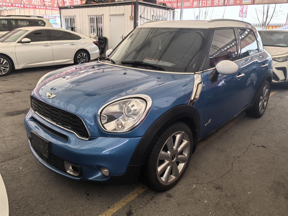 MINI MINI COUNTRYMAN