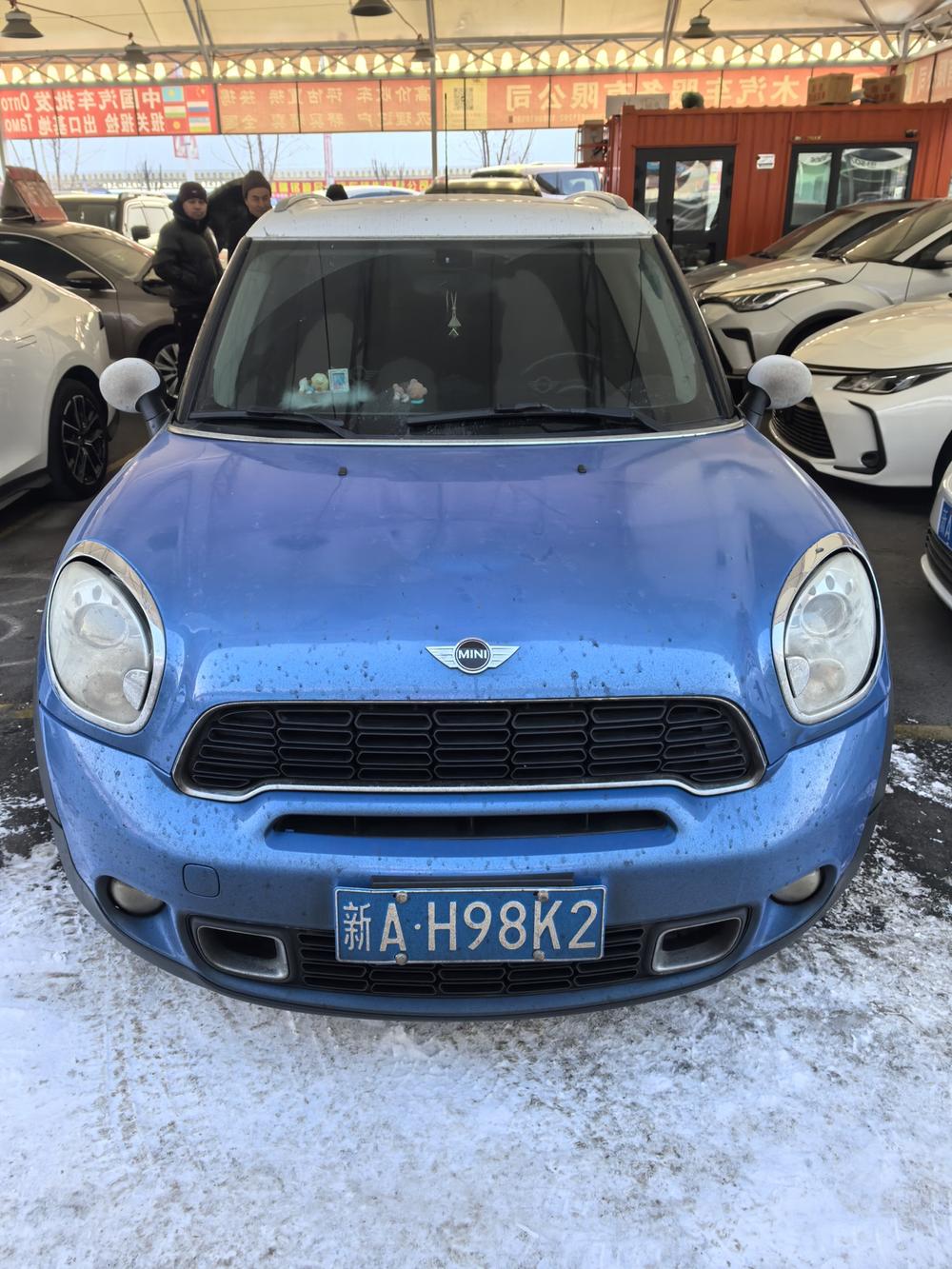 MINI MINI COUNTRYMAN