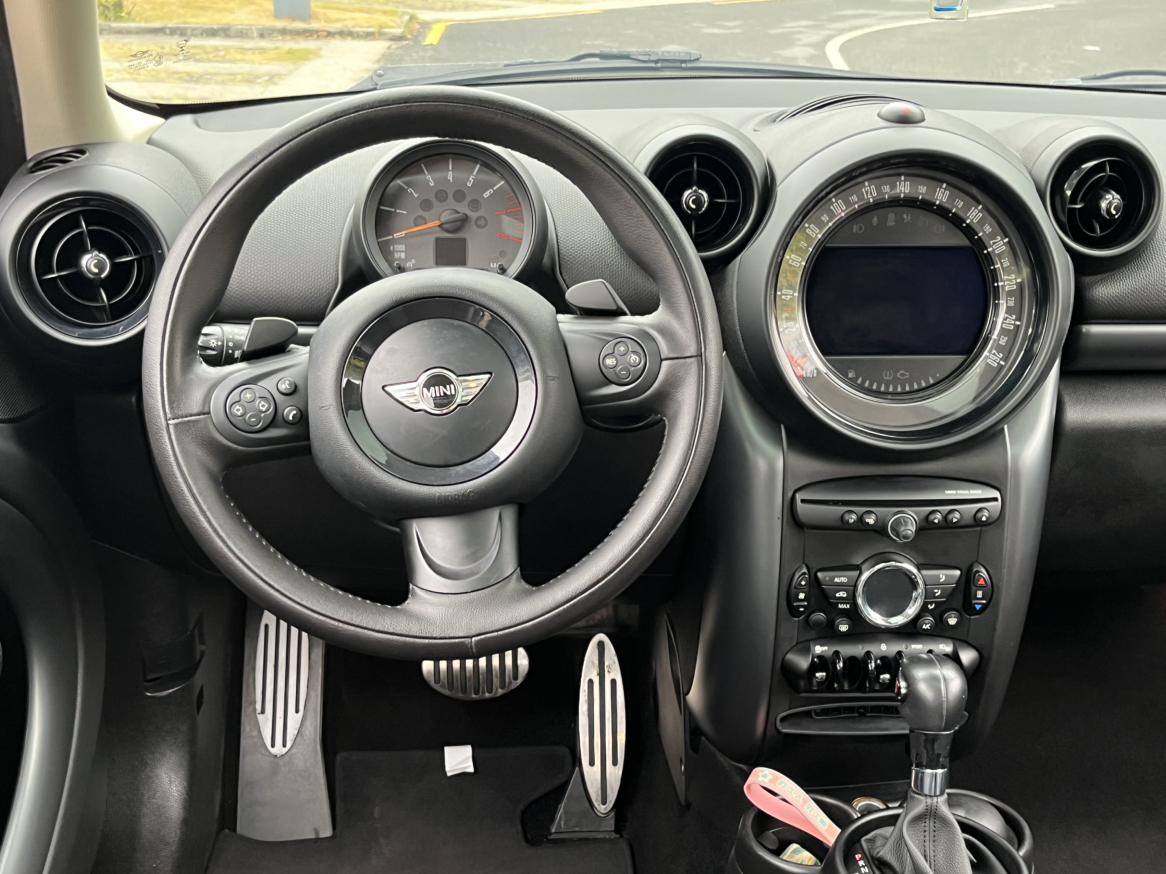 MINI MINI COUNTRYMAN
