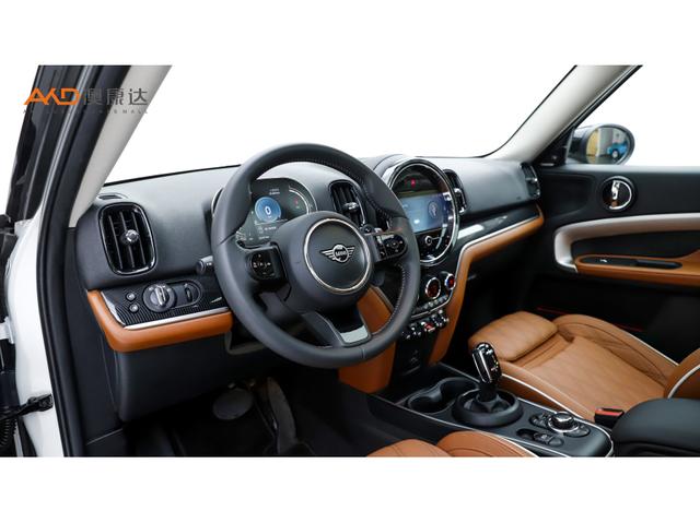 MINI MINI COUNTRYMAN