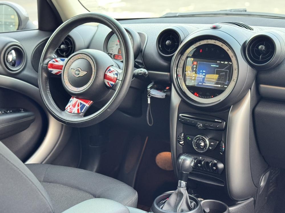 MINI MINI COUNTRYMAN