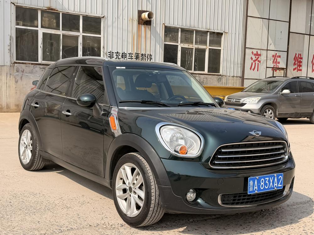 MINI MINI COUNTRYMAN