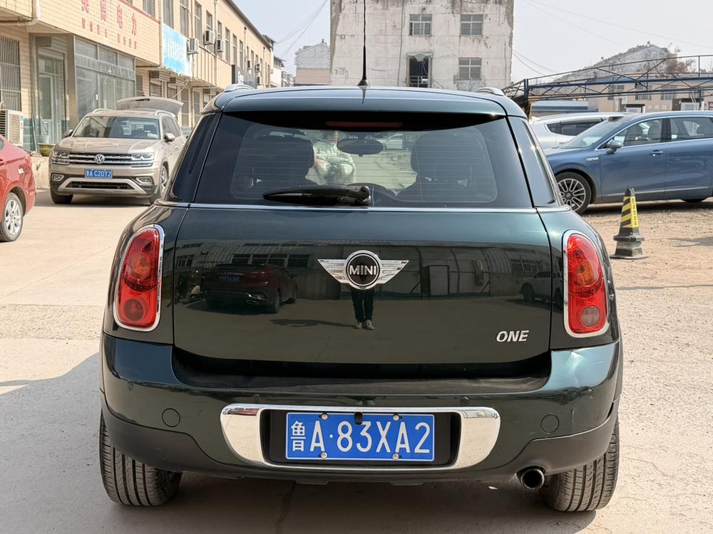 MINI MINI COUNTRYMAN