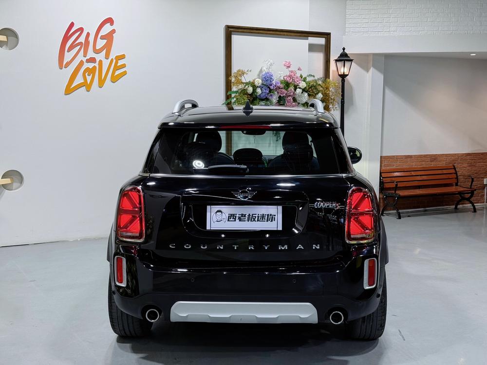 MINI MINI COUNTRYMAN