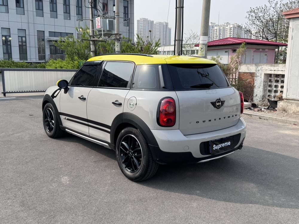 MINI MINI COUNTRYMAN