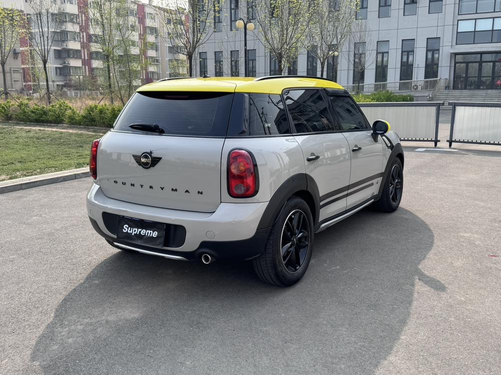 MINI MINI COUNTRYMAN