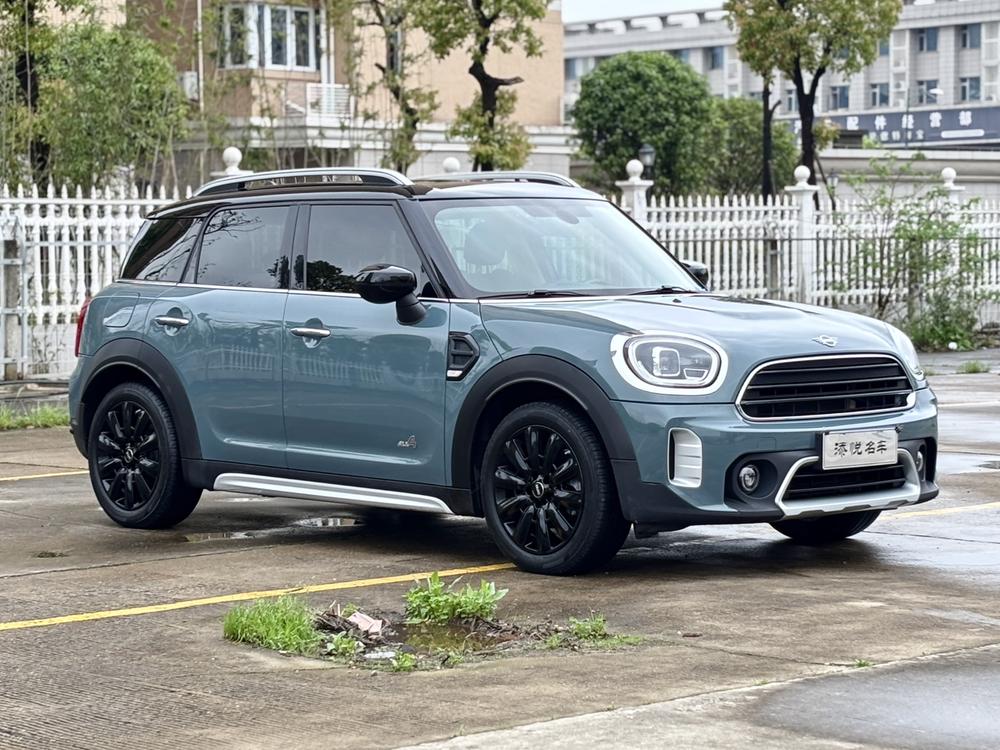 MINI MINI COUNTRYMAN