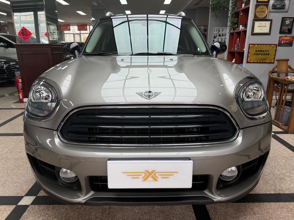 MINI MINI COUNTRYMAN