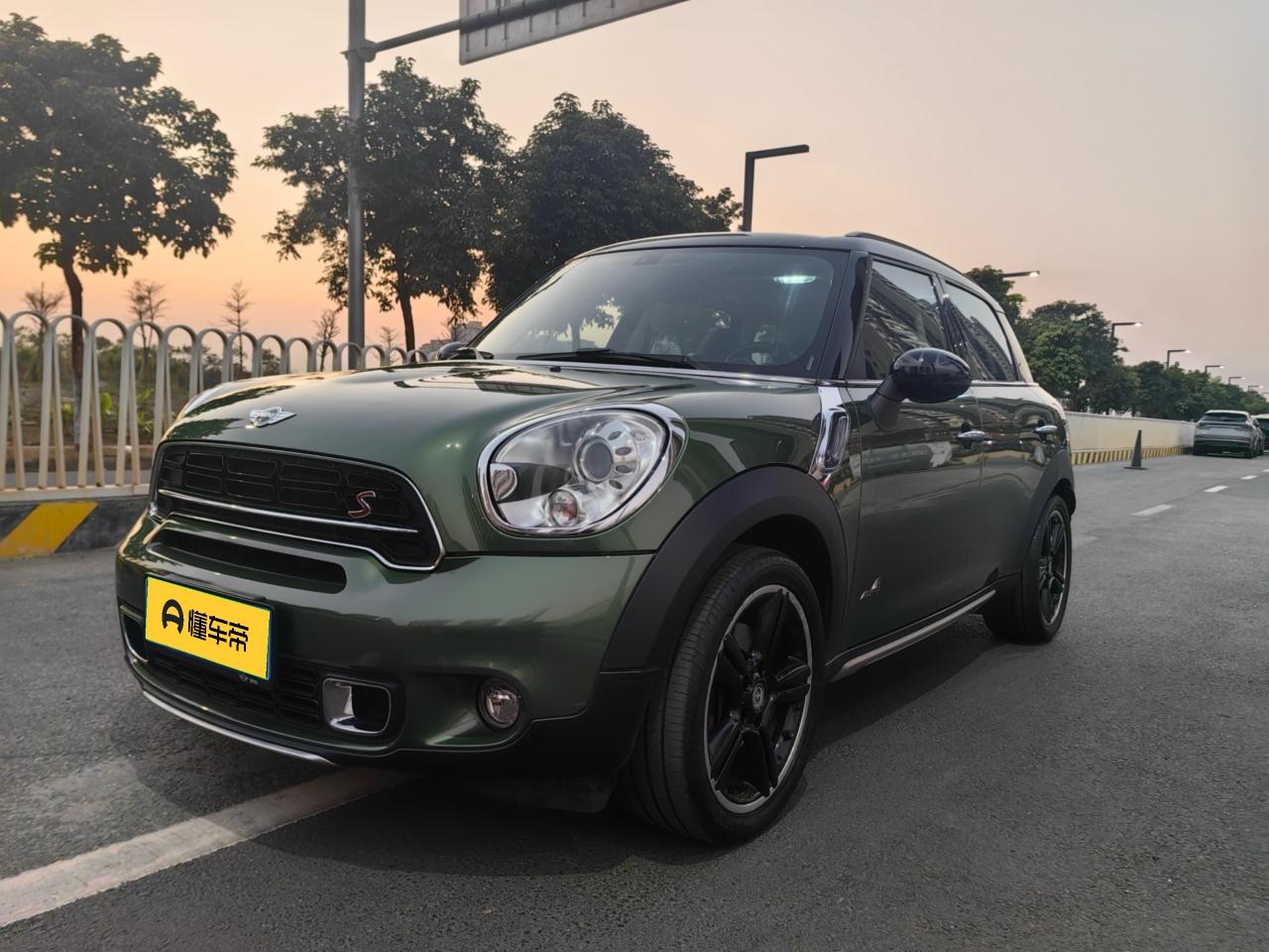 MINI MINI COUNTRYMAN