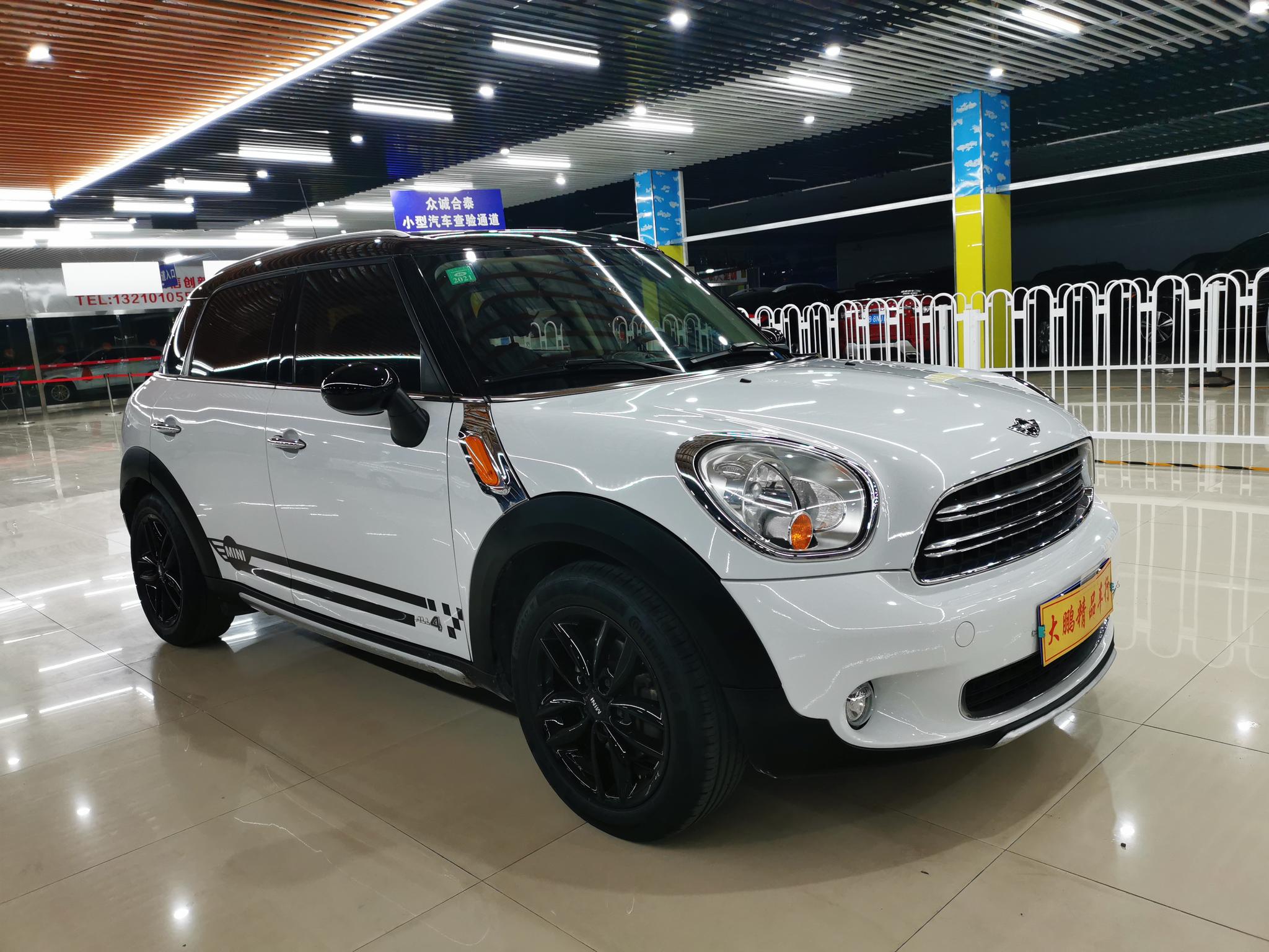 MINI MINI COUNTRYMAN