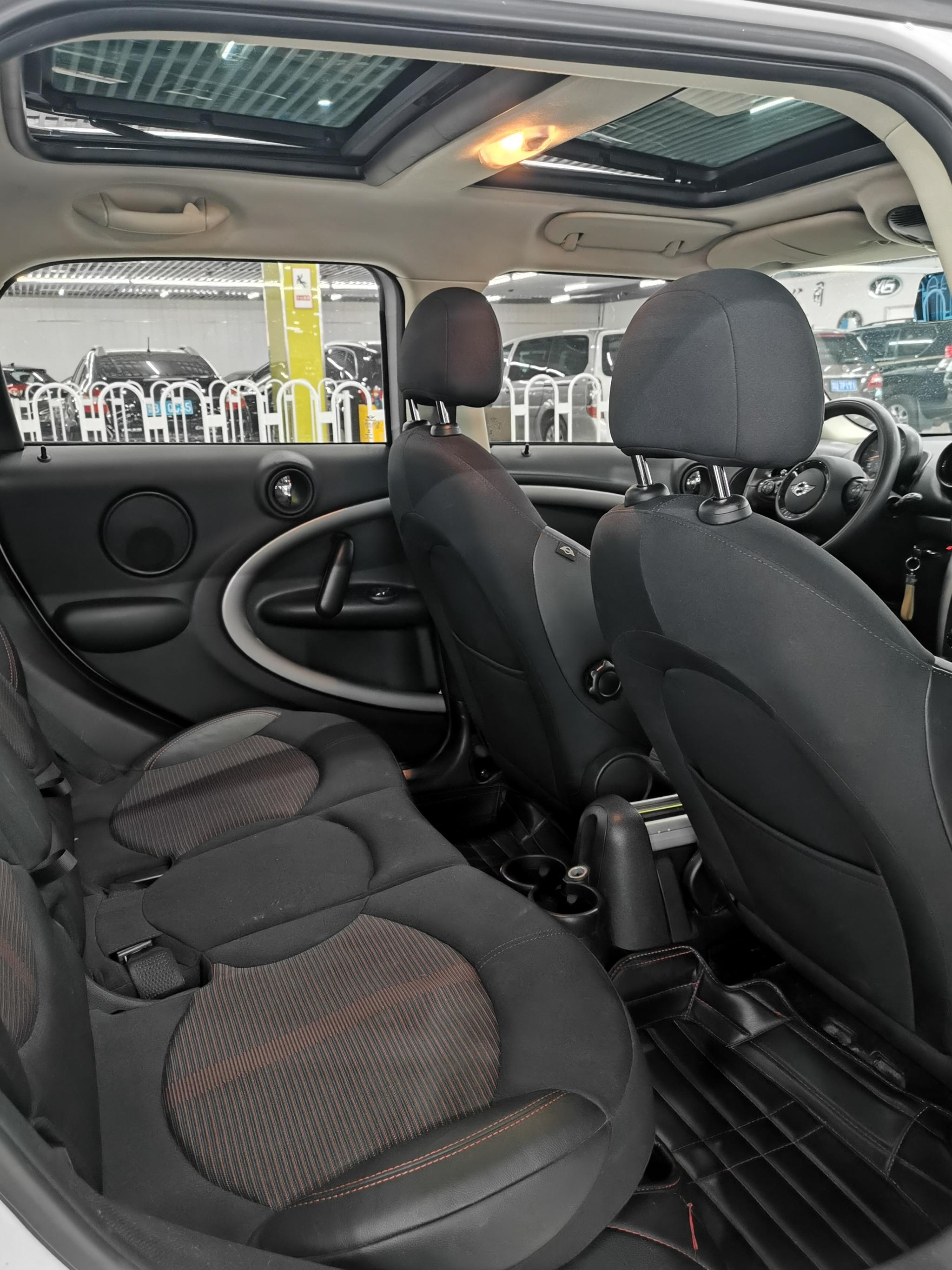 MINI MINI COUNTRYMAN