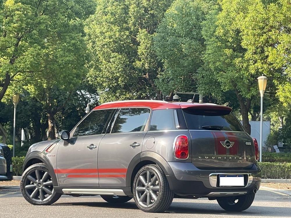 MINI MINI COUNTRYMAN
