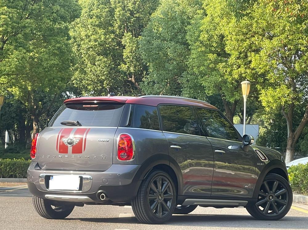 MINI MINI COUNTRYMAN