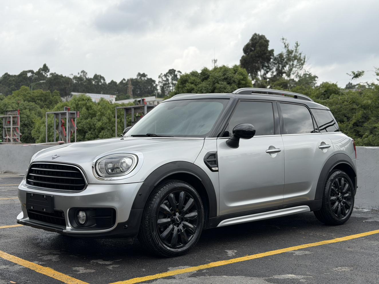 MINI MINI COUNTRYMAN