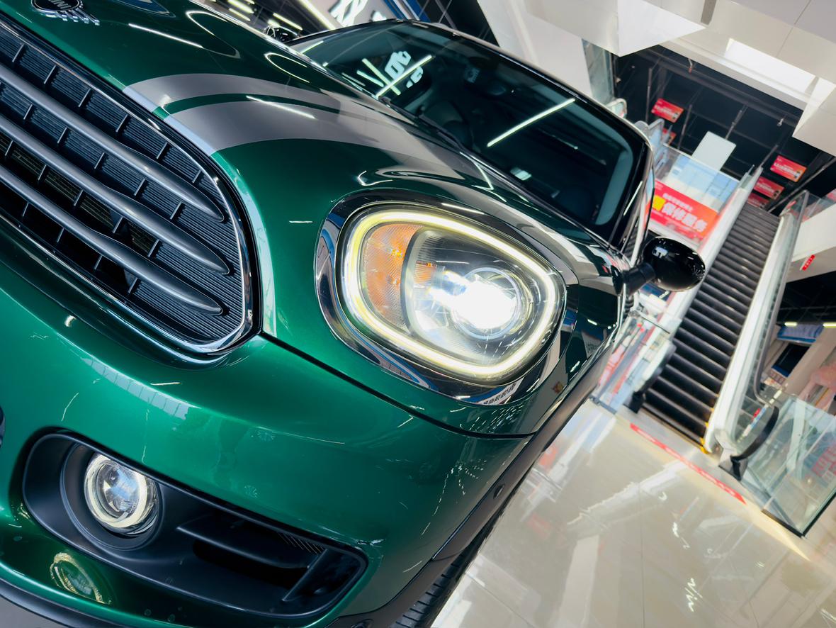 MINI MINI COUNTRYMAN