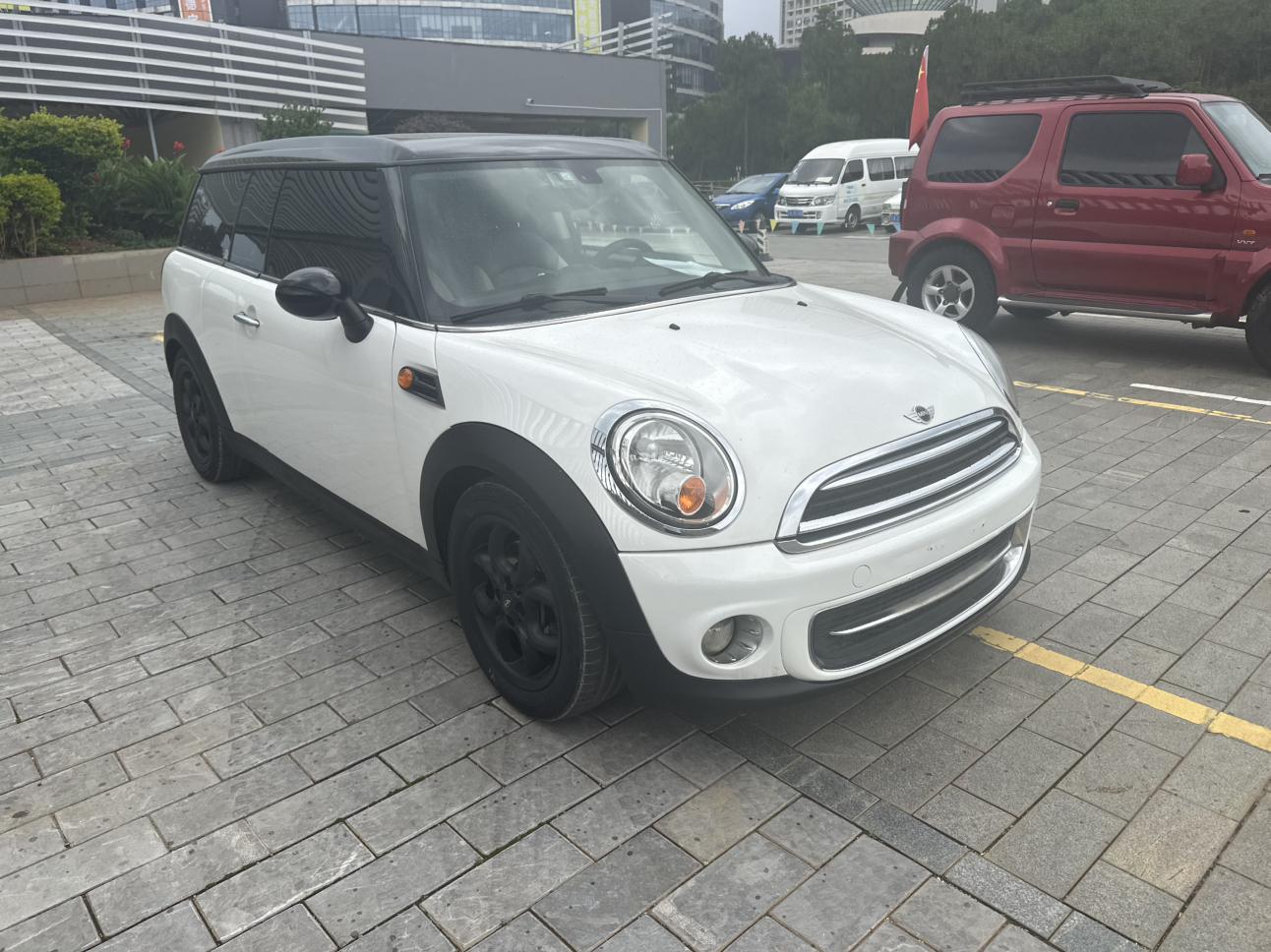 MINI MINI COUNTRYMAN