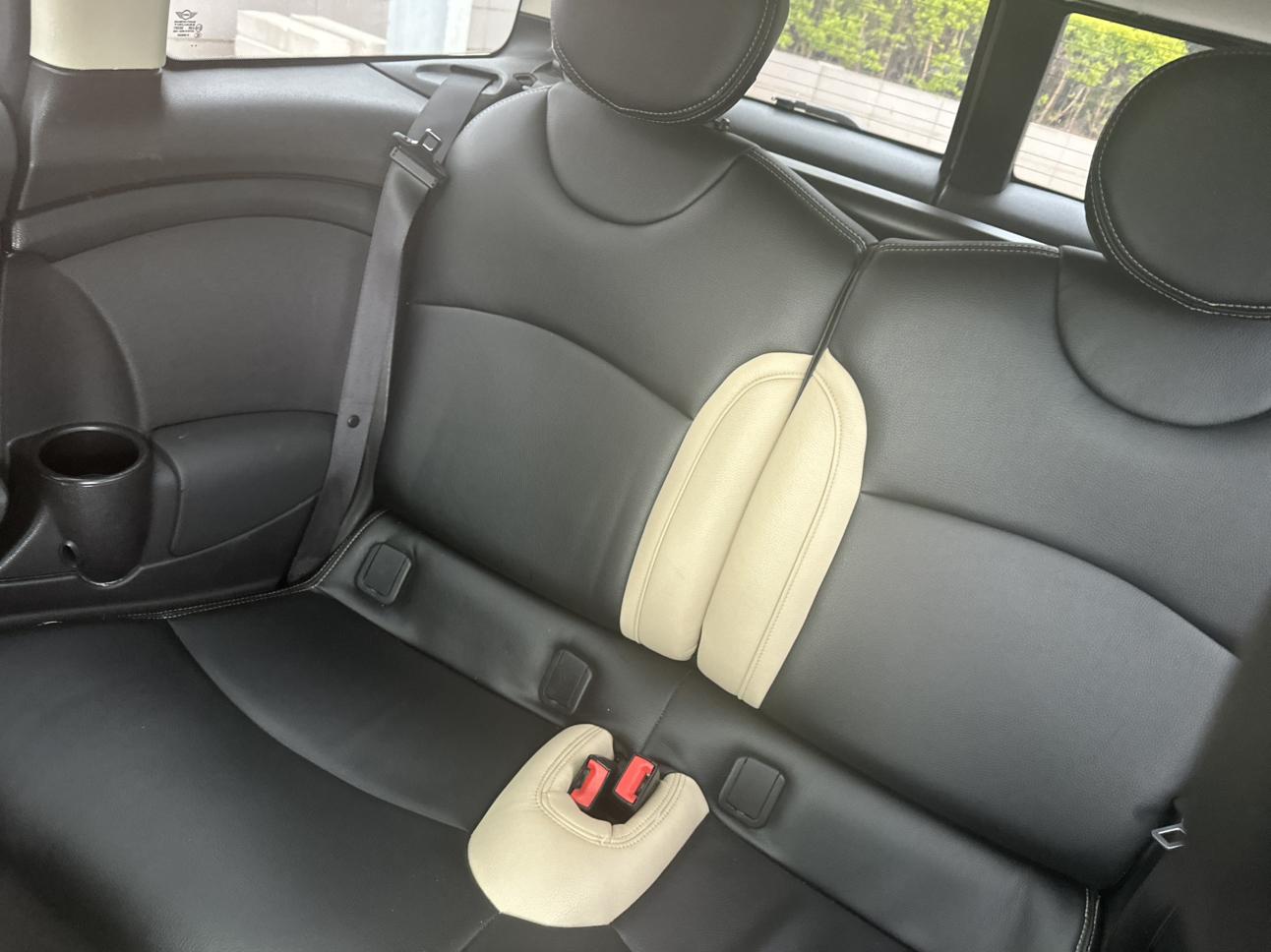MINI MINI COUNTRYMAN