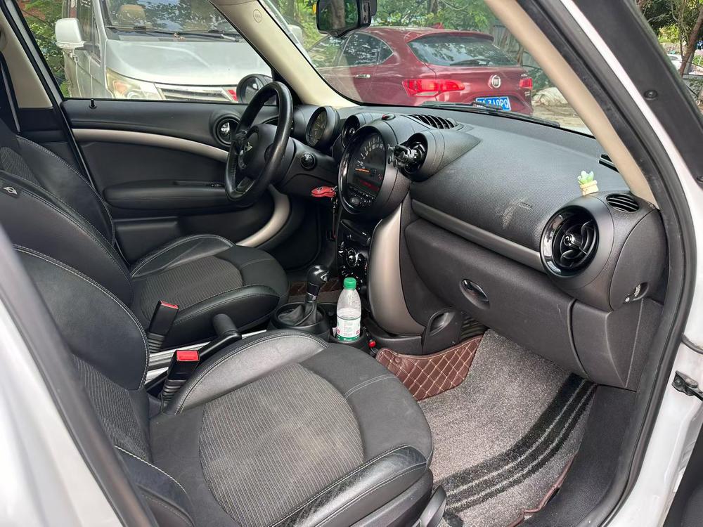 MINI MINI COUNTRYMAN
