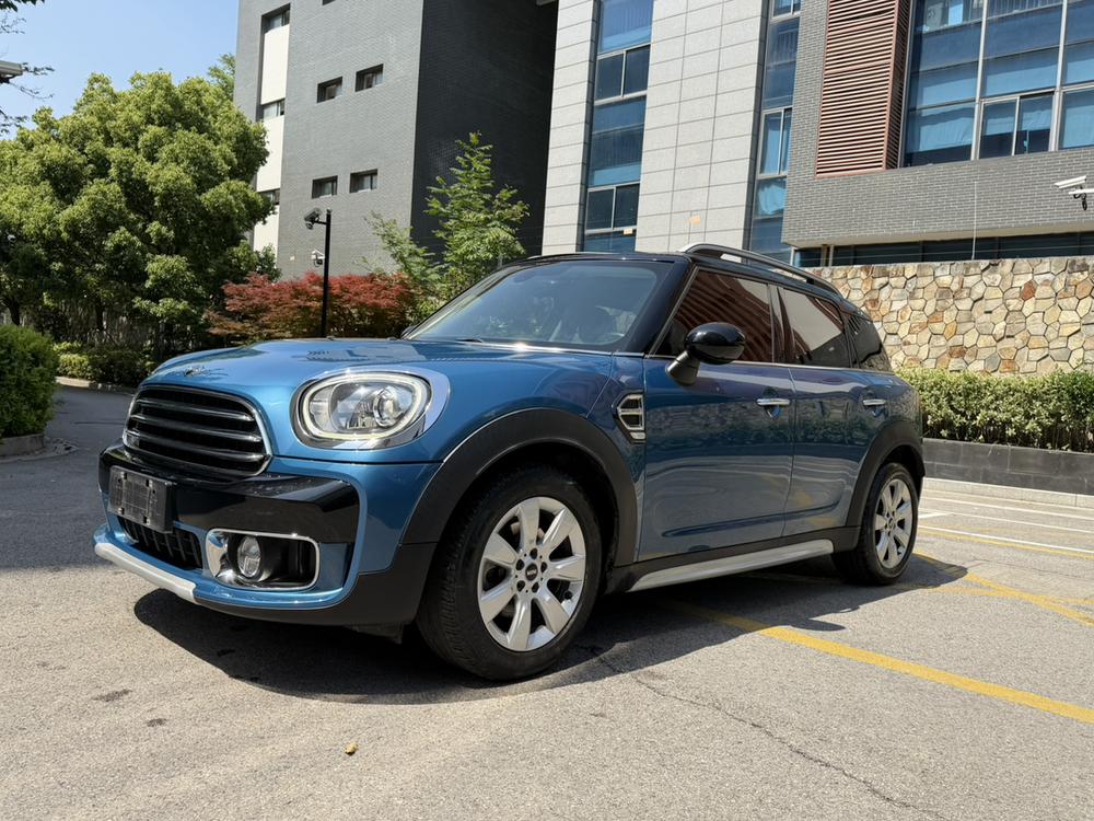 MINI MINI COUNTRYMAN
