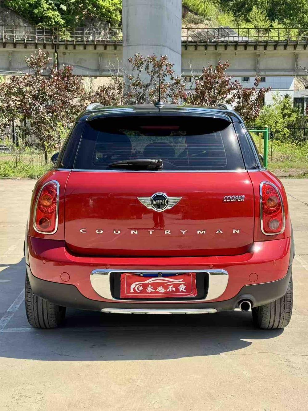 MINI MINI COUNTRYMAN