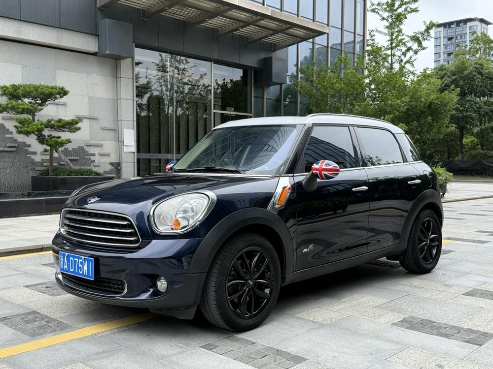 MINI MINI COUNTRYMAN