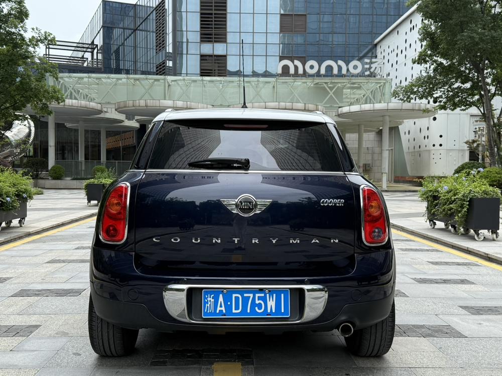 MINI MINI COUNTRYMAN