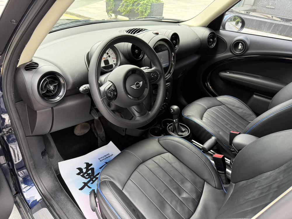 MINI MINI COUNTRYMAN
