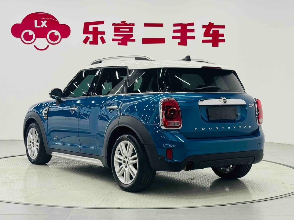 MINI MINI COUNTRYMAN
