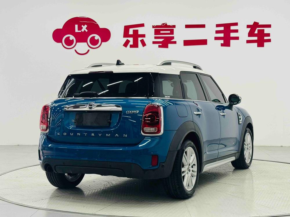 MINI MINI COUNTRYMAN
