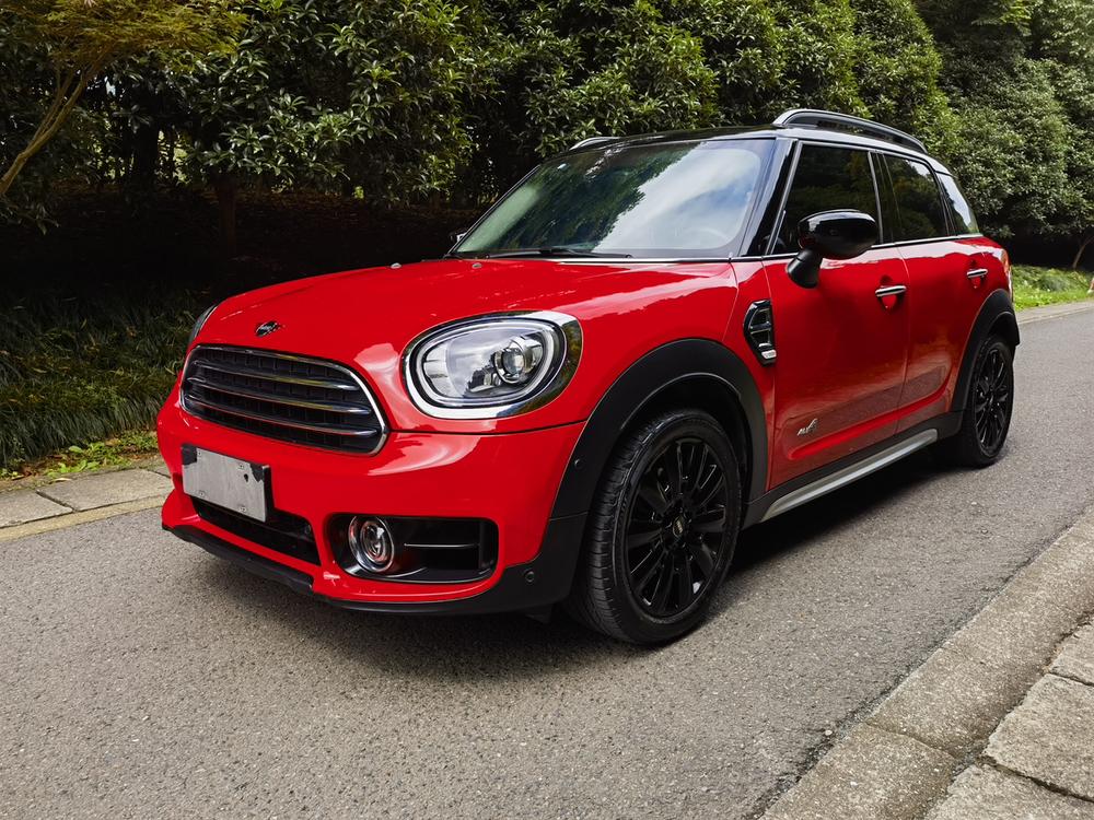 MINI MINI COUNTRYMAN