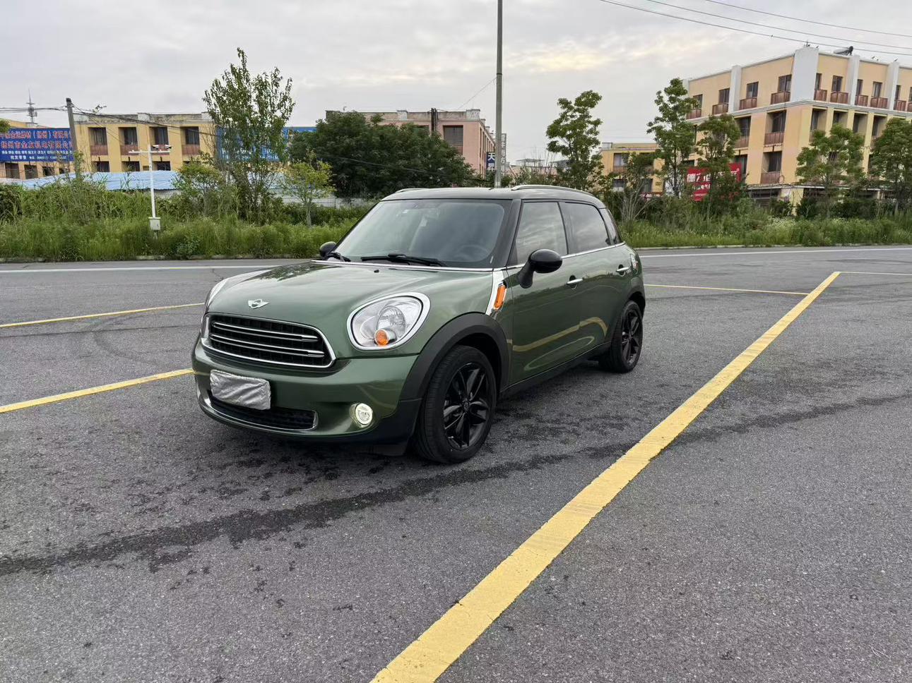 MINI MINI COUNTRYMAN