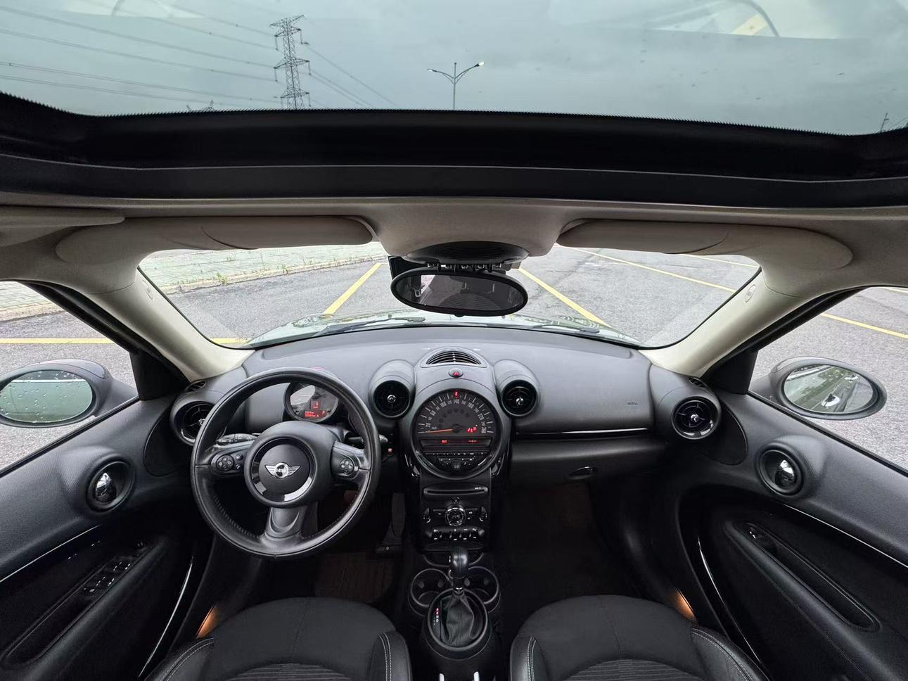 MINI MINI COUNTRYMAN