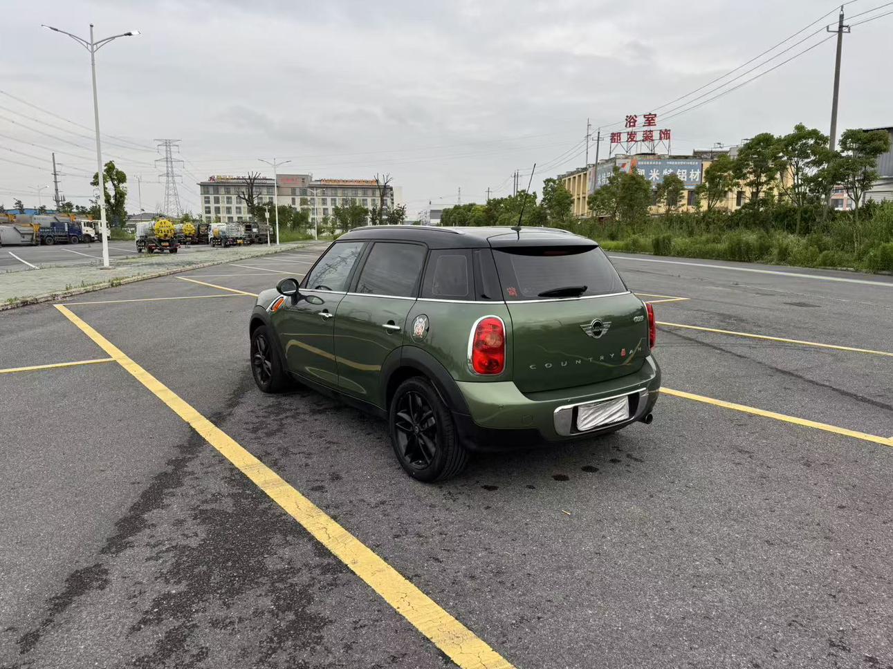 MINI MINI COUNTRYMAN