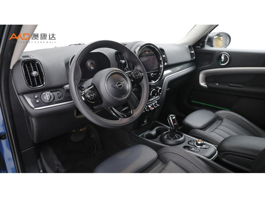 MINI MINI COUNTRYMAN