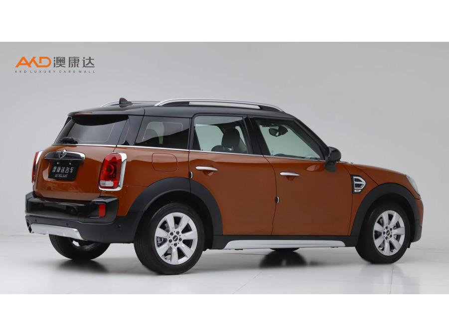 MINI MINI COUNTRYMAN