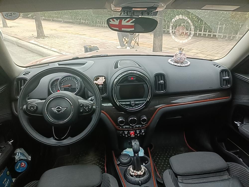 MINI MINI COUNTRYMAN