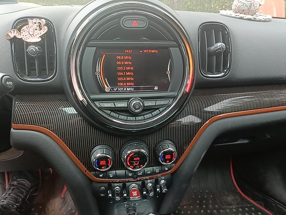MINI MINI COUNTRYMAN
