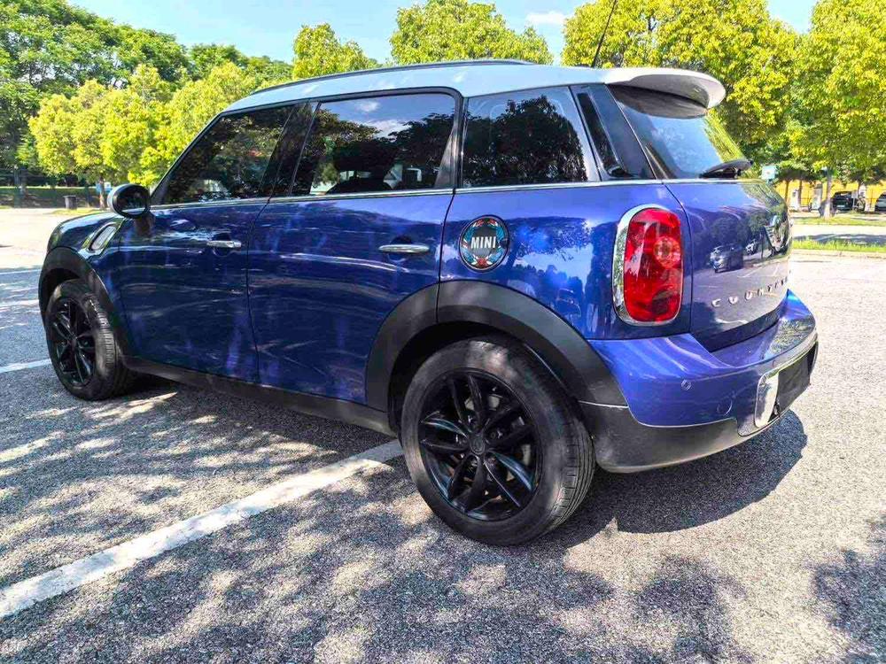MINI MINI COUNTRYMAN