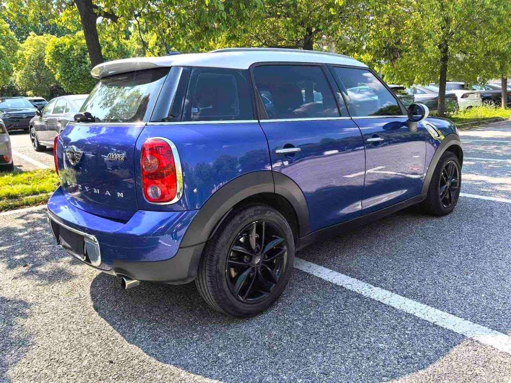 MINI MINI COUNTRYMAN
