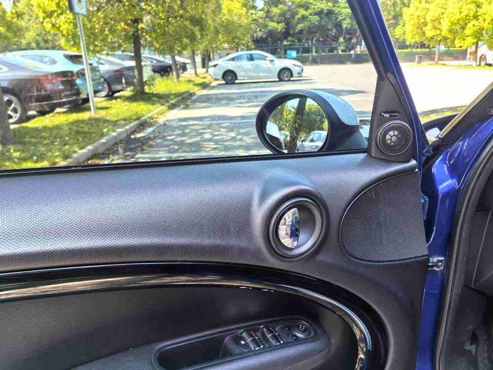MINI MINI COUNTRYMAN