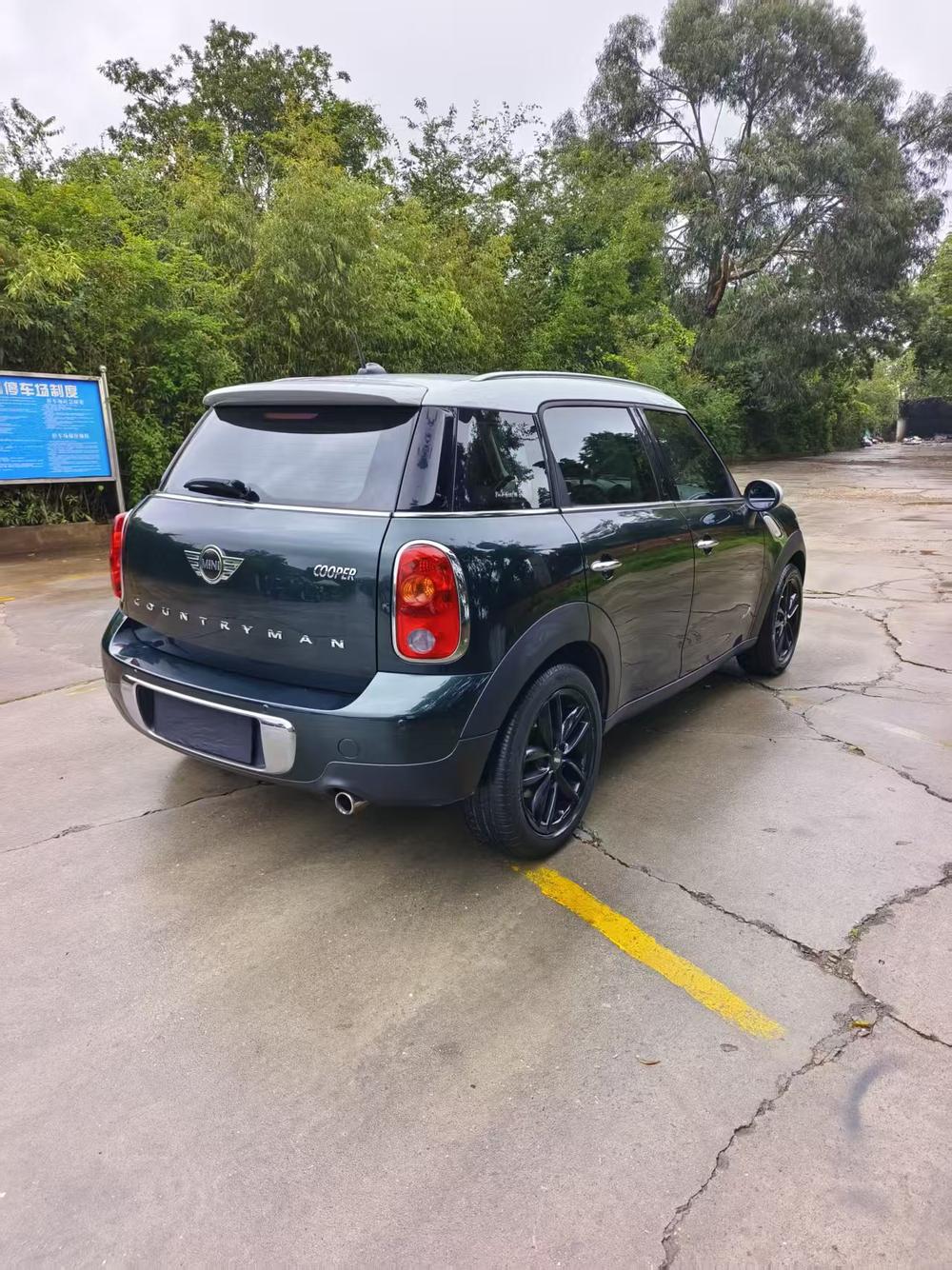 MINI MINI COUNTRYMAN