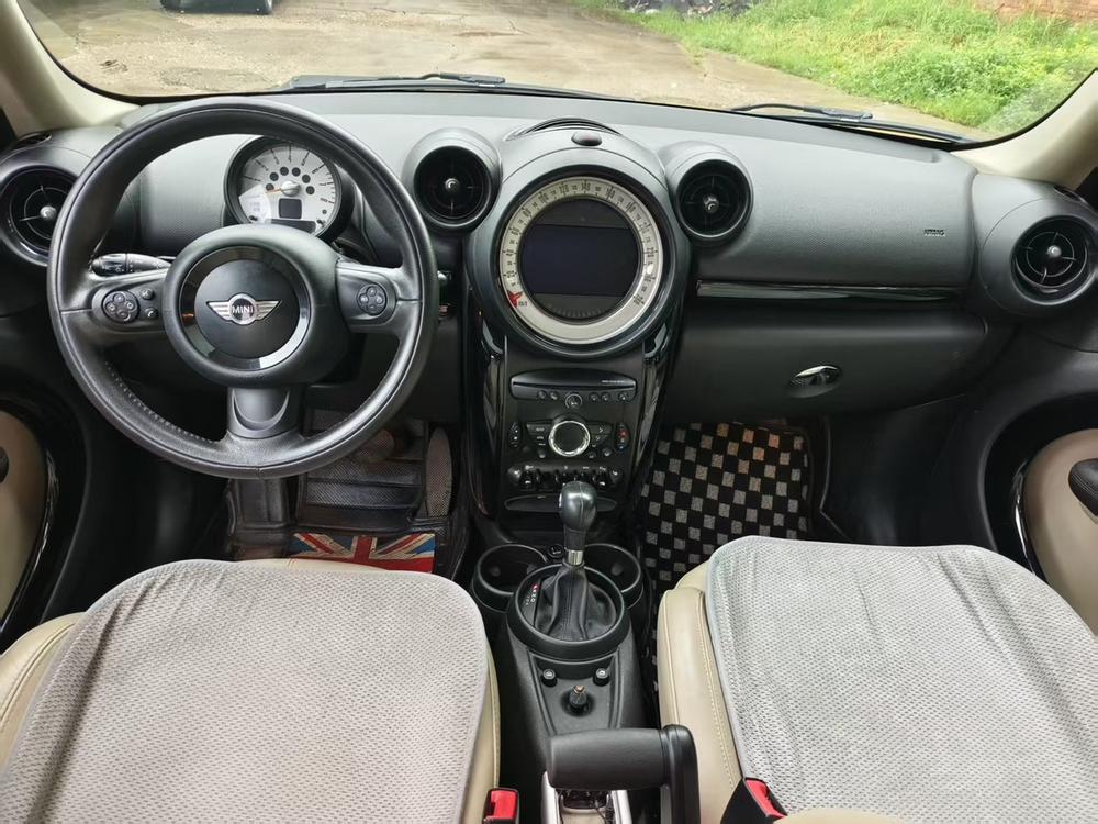 MINI MINI COUNTRYMAN