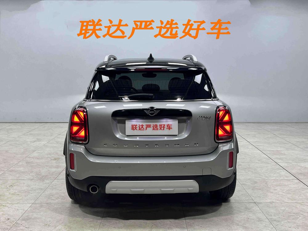 MINI MINI COUNTRYMAN